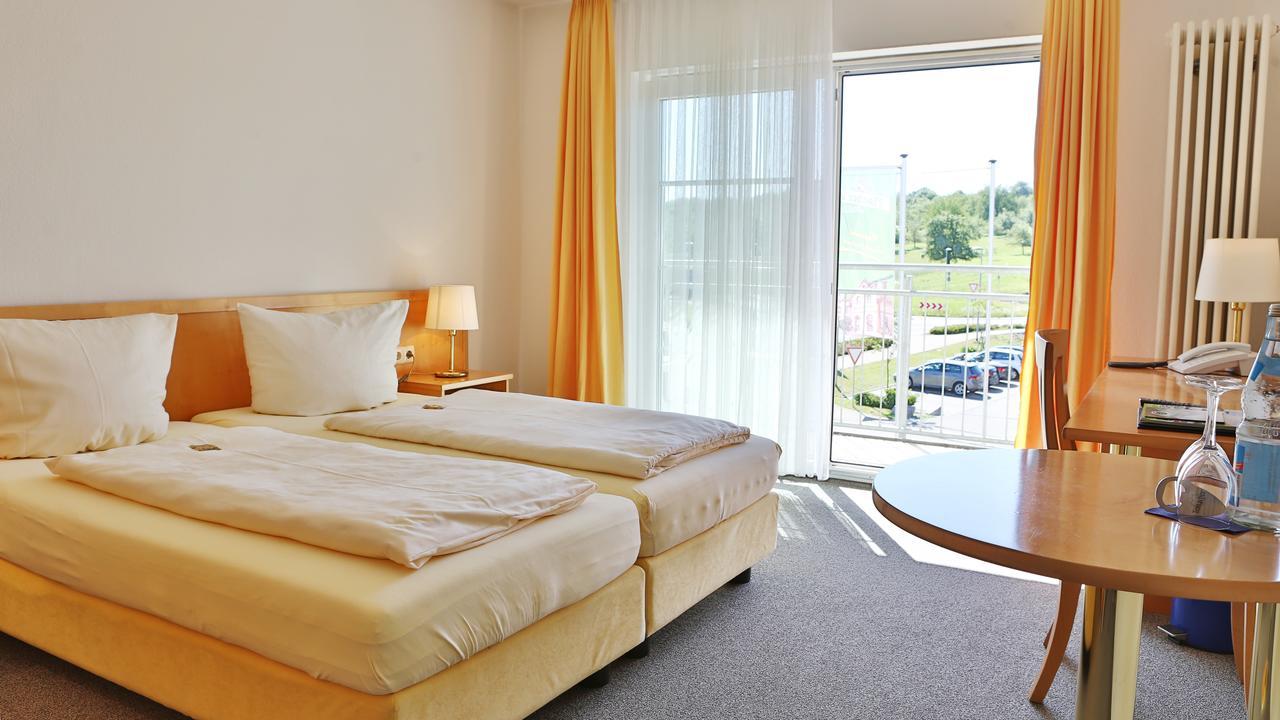 Hotel Alznauer Hof Gomaringen Eksteriør bilde