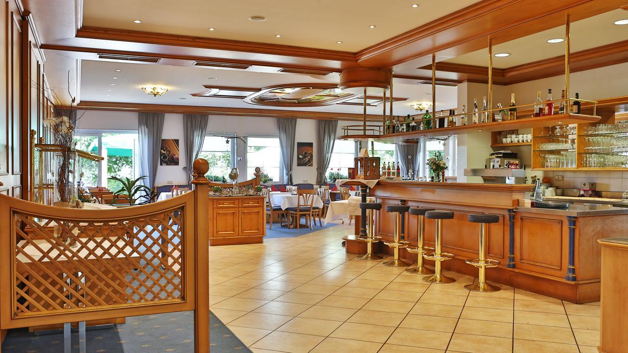 Hotel Alznauer Hof Gomaringen Eksteriør bilde