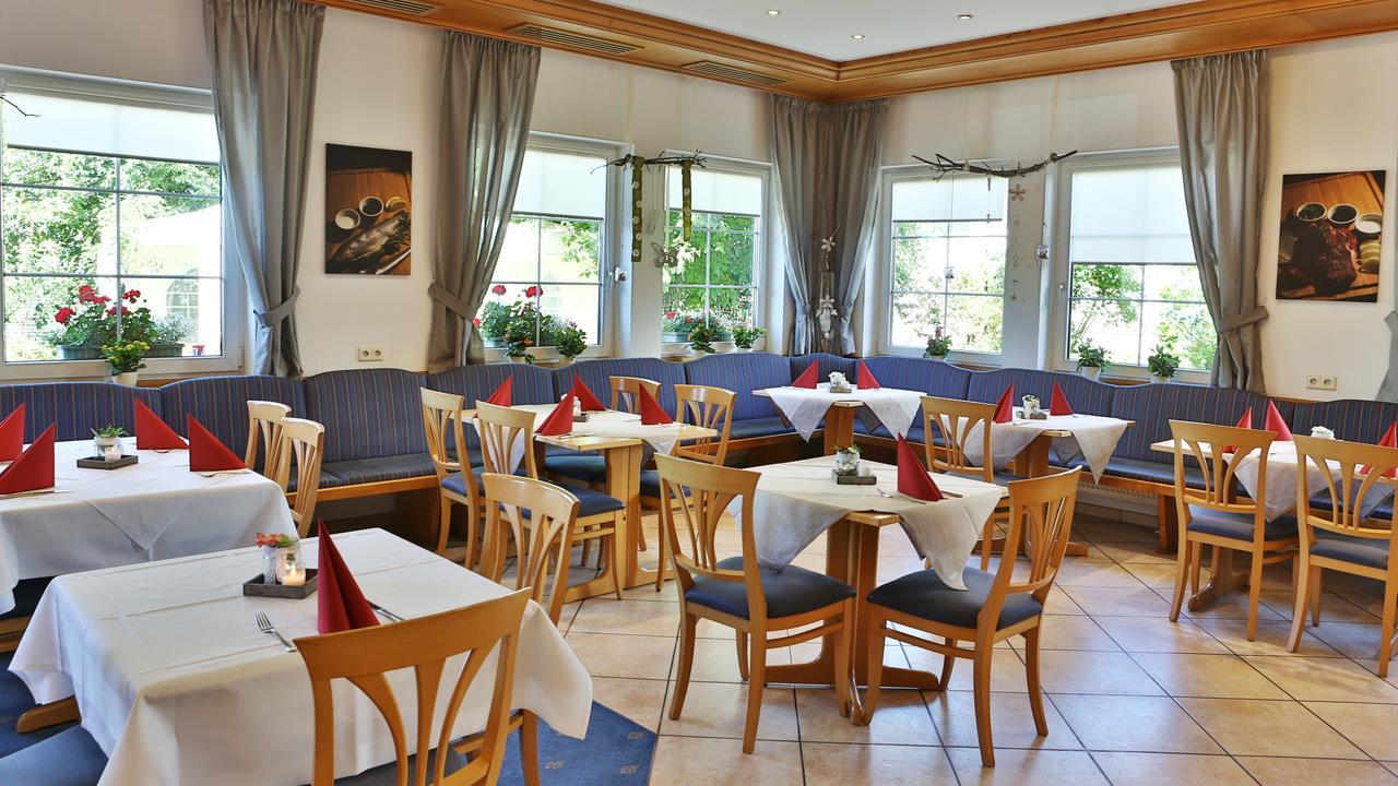 Hotel Alznauer Hof Gomaringen Eksteriør bilde
